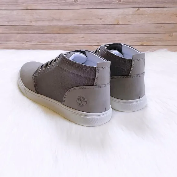 Timberland Men’s Groveton Leather &amp; Fabric Grey Chukka