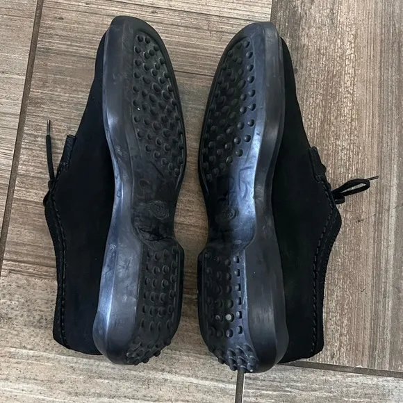 Tod’s Women’s suede Oxford shoes size 6.5
