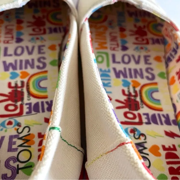 TOMS Alpargata Cupsole Unity Love Wins Slip On Canvas Shoes Women's Sz 5.5 White