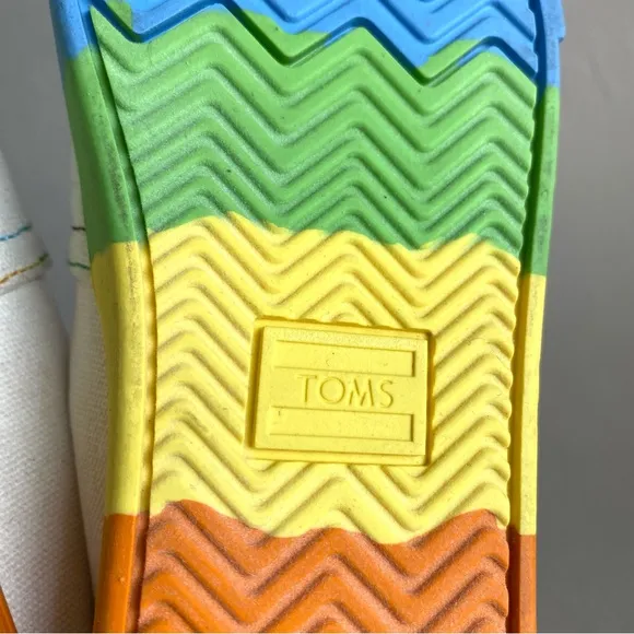 TOMS Alpargata Cupsole Unity Love Wins Slip On Canvas Shoes Women's Sz 5.5 White