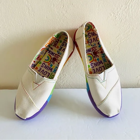 TOMS Alpargata Cupsole Unity Love Wins Slip On Canvas Shoes Women's Sz 5.5 White