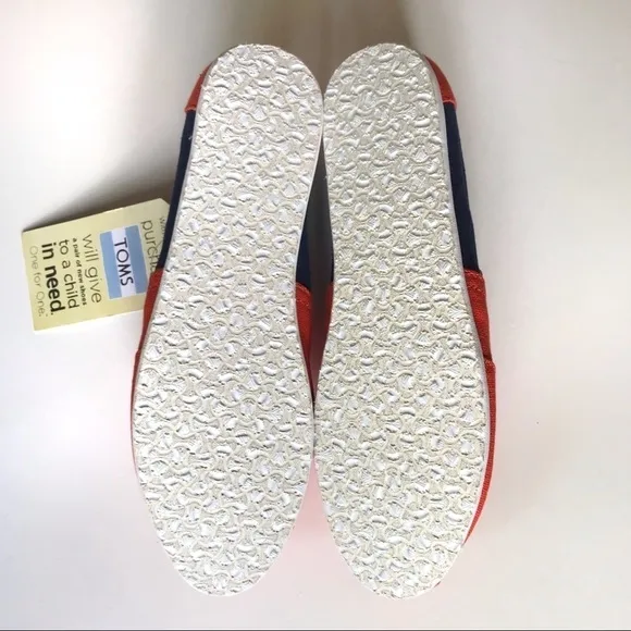 Tom’s limited edition orange/blue campus classics