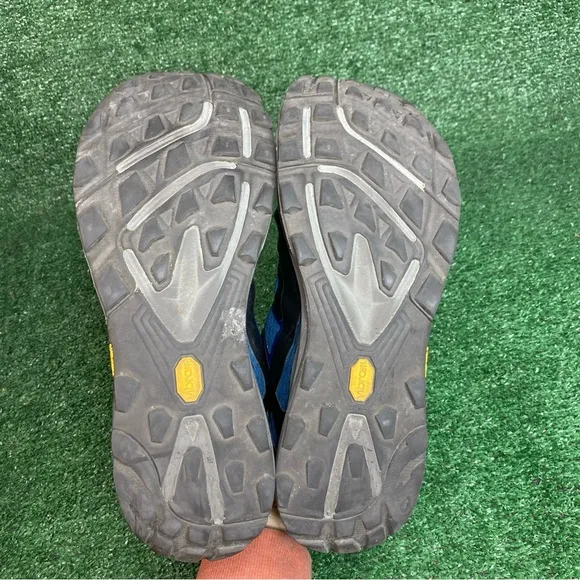 Topo Athletic Ultraventure Men's 12.5 Navy Blue Black Trail Running Vibram Shoes