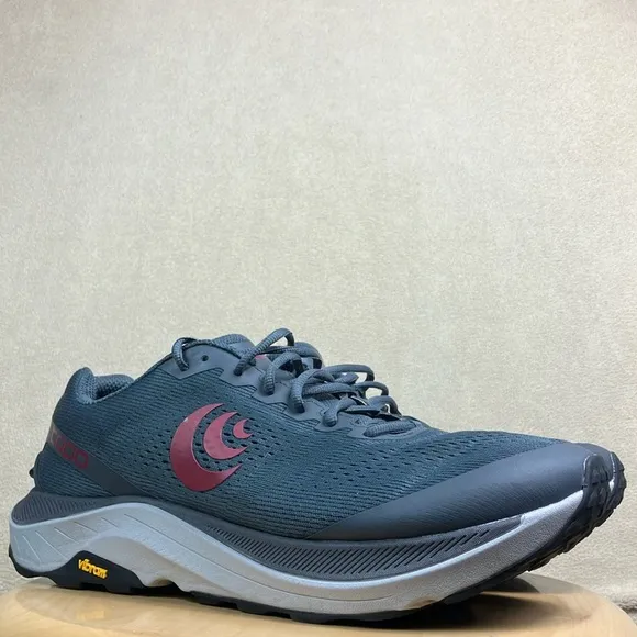 Topo Ultraventure 3 Grey Athletic Running Sneaker Shoes Men’s size 11.5