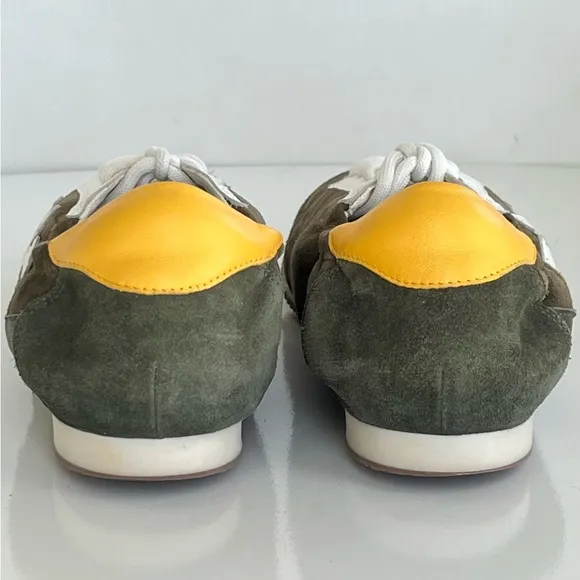 Tory Burch Suede Retro Green Suede Double Logo Low Top Sneakers Run Small Read