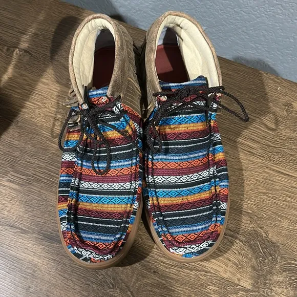 Twisted X women’s chukka fringe moccasin shoes size 8.5