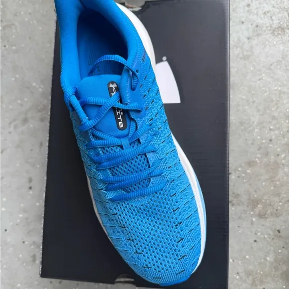 UA Infinite Elite men’s shoes