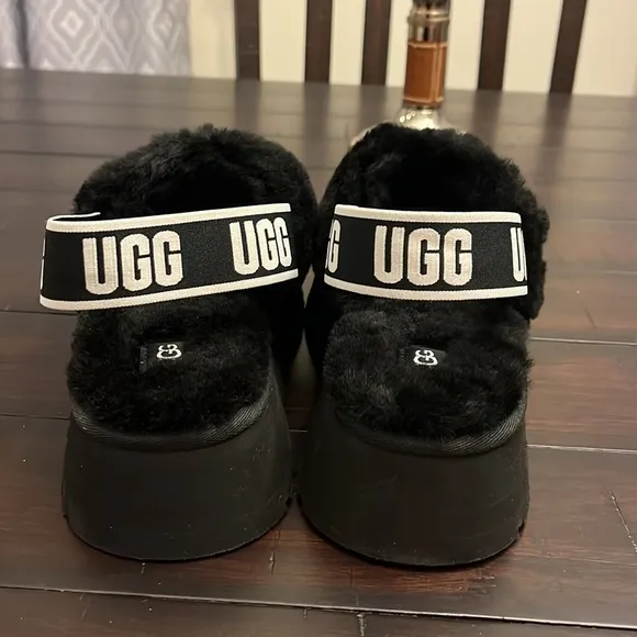 Ugg Australia Disco slides sandals shoes black new 1112258 Women’s size 7