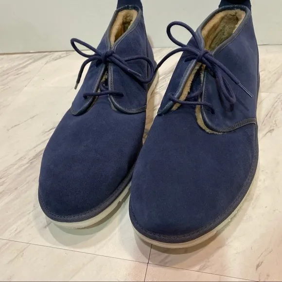 UGG Men’s Maksim Blue Chukka Lace Up Shoes 18