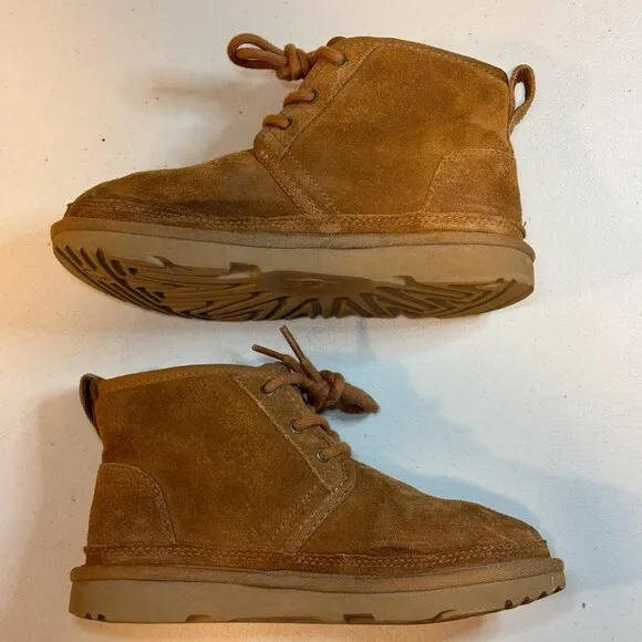 UGG Neumel II Chestnut Brown Chukka Boots Shoes 1017320K Boys Girls Unisex Kid 2