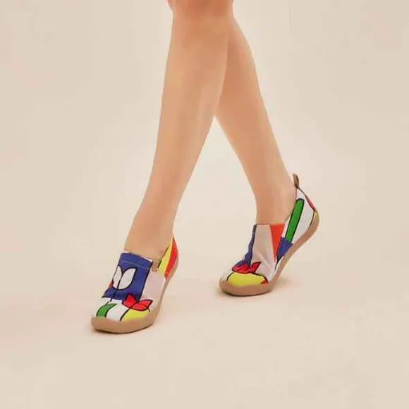 UIN Geometric Tulips Toledo Shoes New With Tags