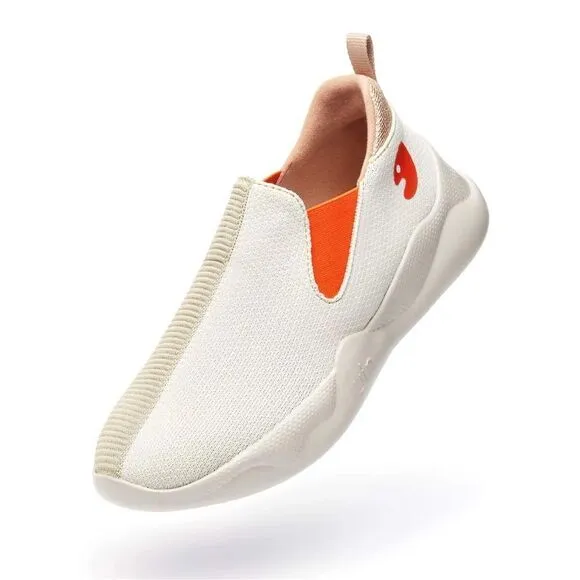 UIN Women's Sneakers Lightweight Walking Comfy Shoes (Off-white Brown)New No Box