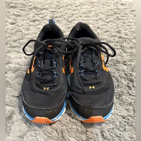 Under Armour Charged Assert Men’s Black Shoes. Size 9.