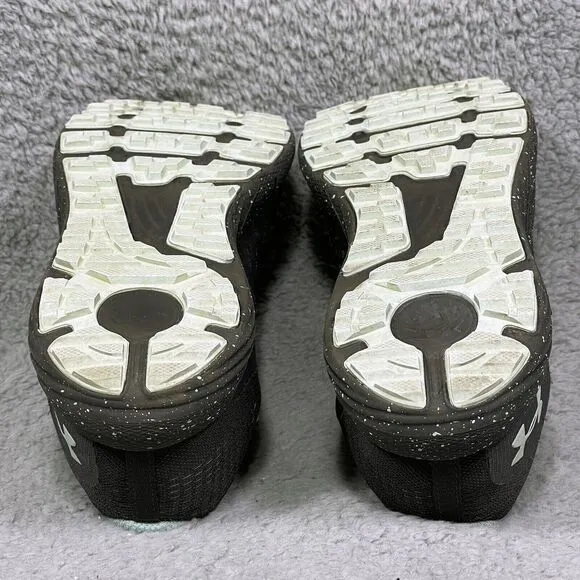 Under Armour Charged Bandit Trail Womens Size 9.5 Running Shoes Sneakers Black
