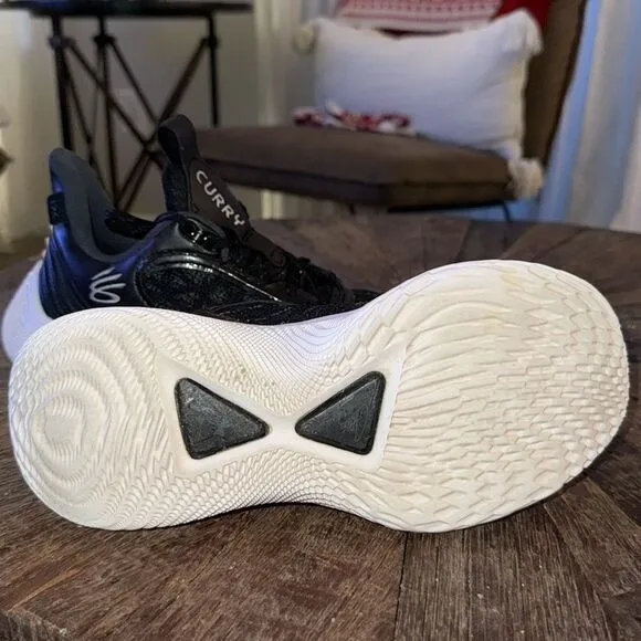 Under Armour Curry Flow 9 Team Unisex Basketball Shoes