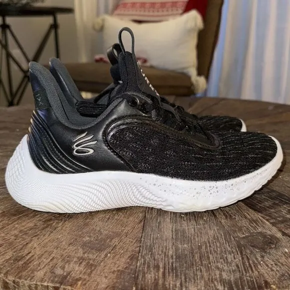 Under Armour Curry Flow 9 Team Unisex Basketball Shoes