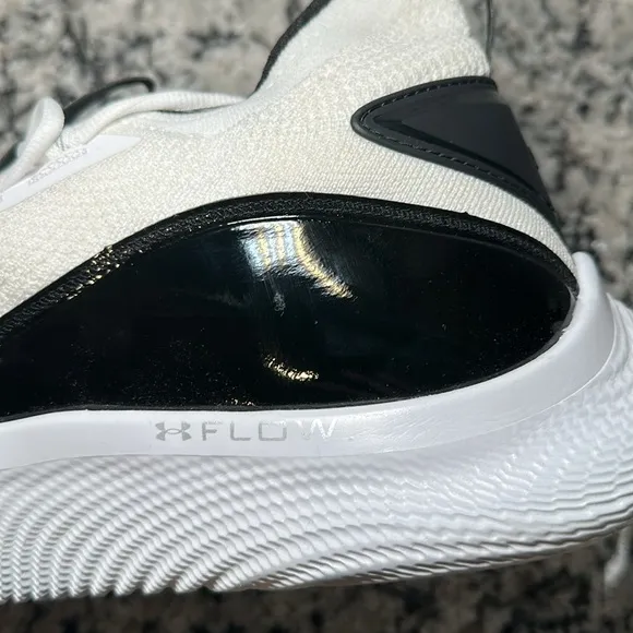 Under Armour Team Curry 8 NM Black White Sneakers - 18