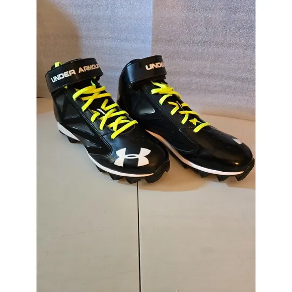 UNDER ARMOUR UA Crusher Football Cleats Shoes Mens Size 9.5 New