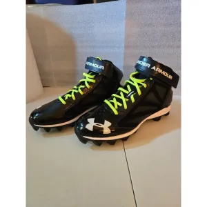 UNDER ARMOUR UA Crusher Football Cleats Shoes Mens Size 9.5 New