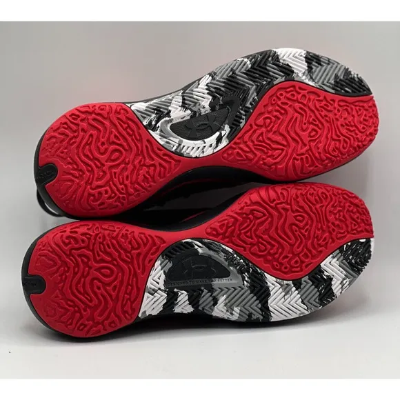 Under Armour Unisex Lockdown 6 Red Black Basketball Shoe