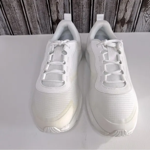 UNDER ARMOUR Women’s HOVR Sonic SE- All White- Women’s Shoes Size 11- New in Box