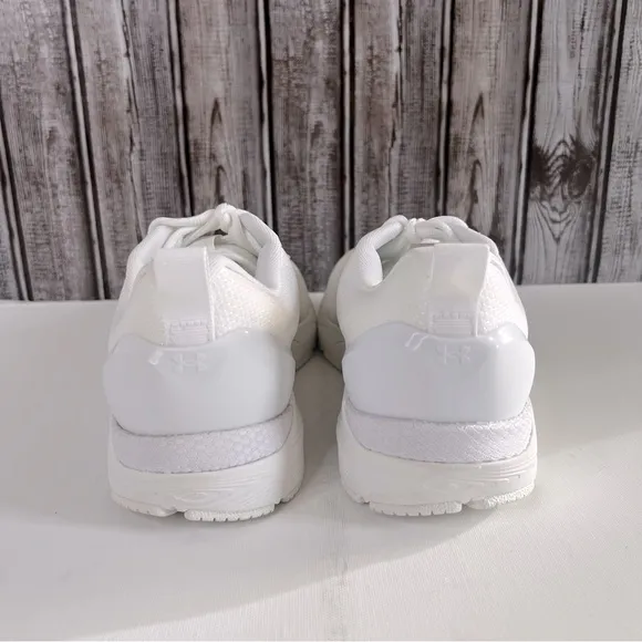 UNDER ARMOUR Women’s HOVR Sonic SE- All White- Women’s Shoes Size 11- New in Box