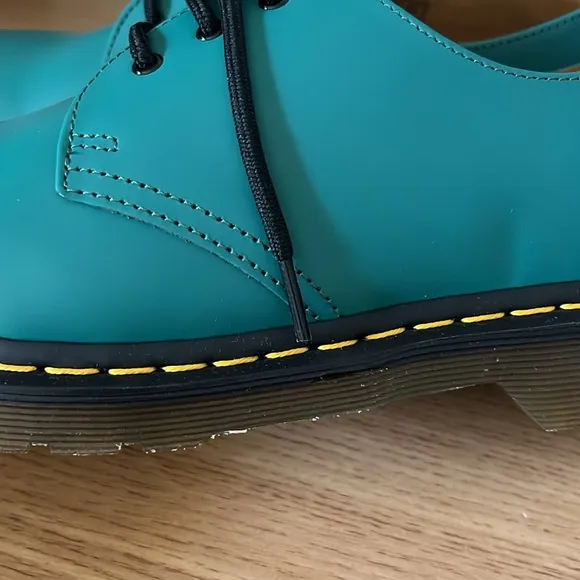 Unisex Dr. Martens 1461 Shoes in Teal Green Size Mens 10 Womens Size 11