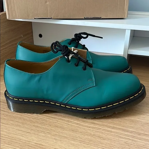 Unisex Dr. Martens 1461 Shoes in Teal Green Size Mens 10 Womens Size 11