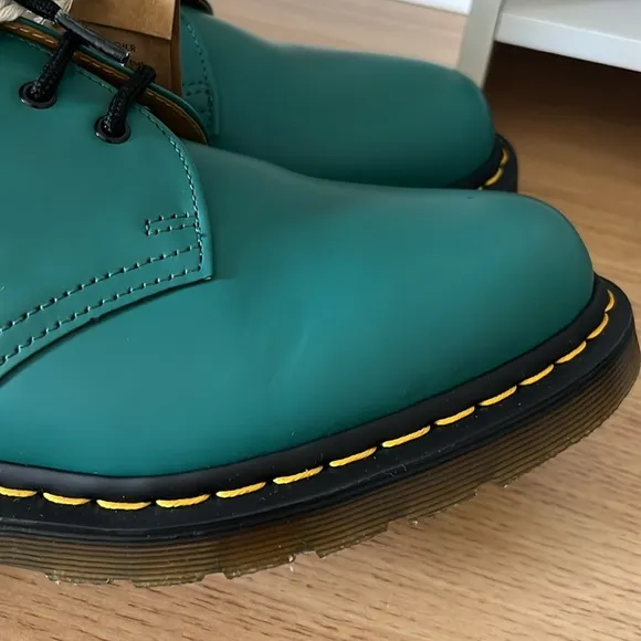 Unisex Dr. Martens 1461 Shoes in Teal Green Size Mens 10 Womens Size 11