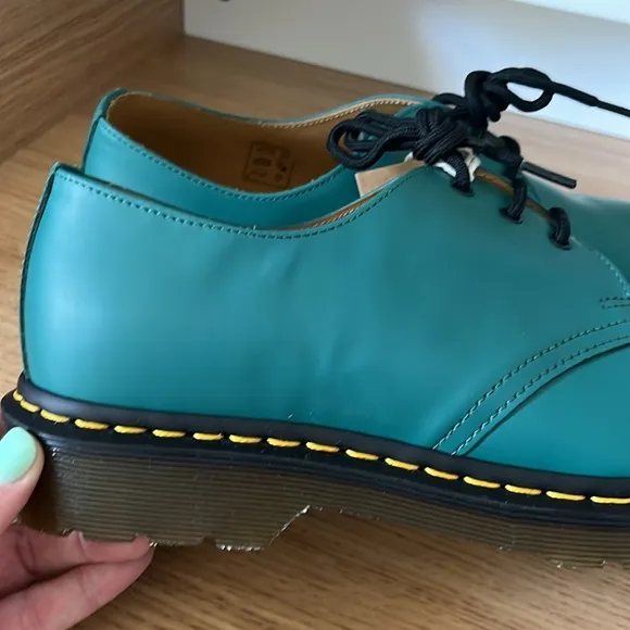 Unisex Dr. Martens 1461 Shoes in Teal Green Size Mens 10 Womens Size 11