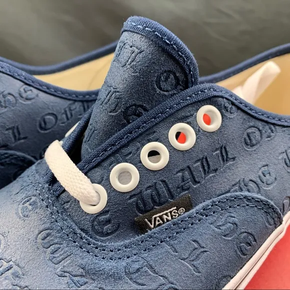 Vans Authentic Deboss Logo Womens Various Sizes