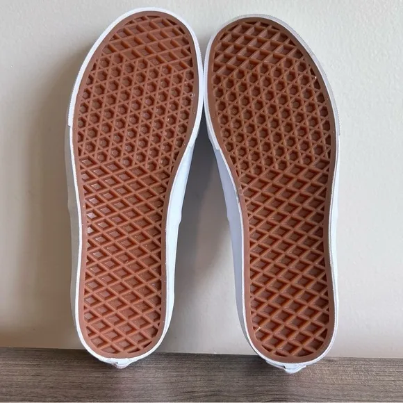 Vans Authentic Gingham Block Cherry Checkerboard Unisex Sneaker Size 9 or 7.5