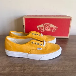 VANS Authentic Pig Suede Unisex Shoe Size 8 or 9.5 #B1635A