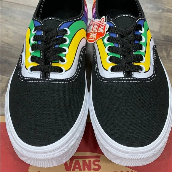 VANS AUTHENTIC Refract Black/True White/Multi WMNS