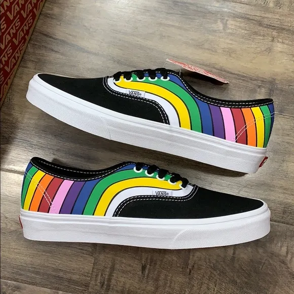 VANS AUTHENTIC Refract Black/True White/Multi WMNS