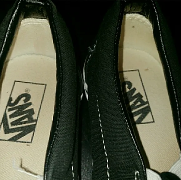 Vans Classic Black Slip On Shoes Unisex Men 8 Women 9.5