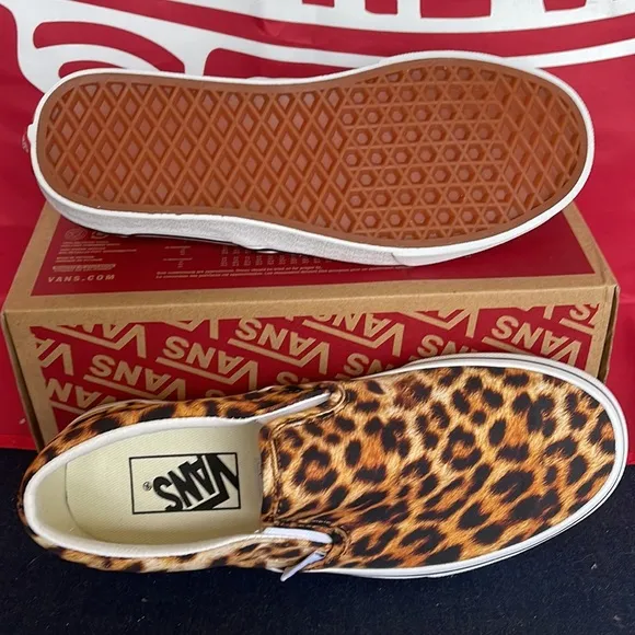Vans Classic Slip-On(Leopard) Black/TruewhiteVNOA5A08316WMNS sneakers