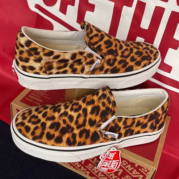 Vans Classic Slip-On(Leopard) Black/TruewhiteVNOA5A08316WMNS sneakers