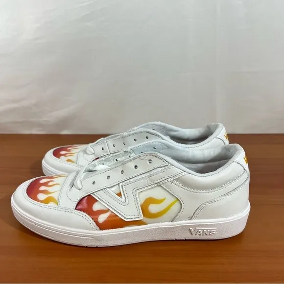 VANS Lowland Comfycush Flames Unisex Shoe Size 9 Men’s or 10.5 Women’s #257
