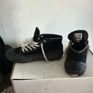 Vans made for the elements shoes