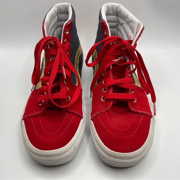 Vans Marvel Wonder Woman Size 7 Women’s Shoes Red Gold Blue White Earth 616 Skat