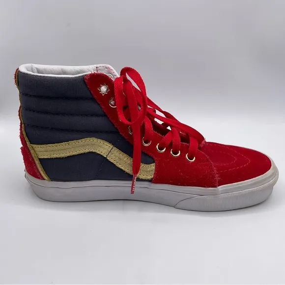 Vans Marvel Wonder Woman Size 7 Women’s Shoes Red Gold Blue White Earth 616 Skat