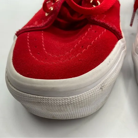 Vans Marvel Wonder Woman Size 7 Women’s Shoes Red Gold Blue White Earth 616 Skat