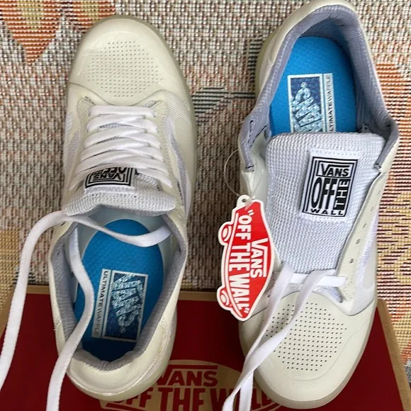 Vans Men’s Evdnt UltimatewafWhite/WhiteVN0A5DY7WWWSneakers