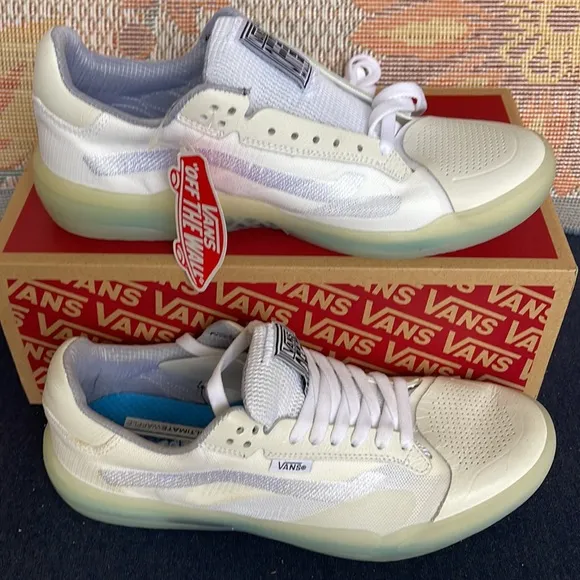 Vans Men’s Evdnt UltimatewafWhite/WhiteVN0A5DY7WWWSneakers