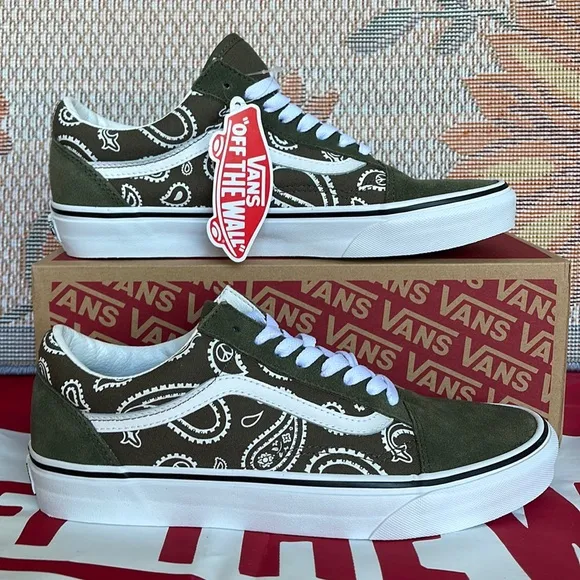 Vans Men’s Old Skool(Peace Paisley) Grape Leaf VN0A5KRFBOF sneakers