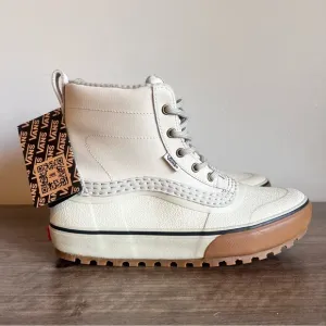 VANS MTE Standard Mid Unisex Boot Size 9 or 10.5 SKU#243171