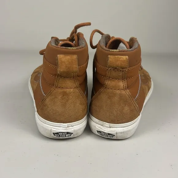 Vans Off the Wall SK8-Hi MTE DX EUC Like New!