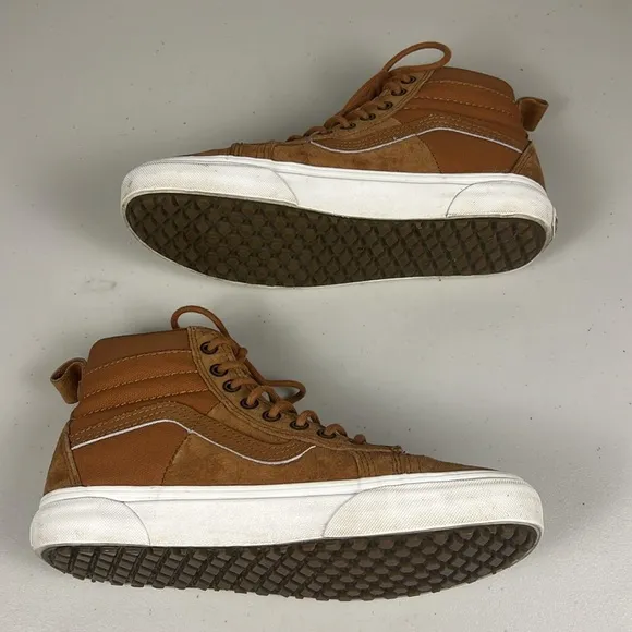Vans Off the Wall SK8-Hi MTE DX EUC Like New!