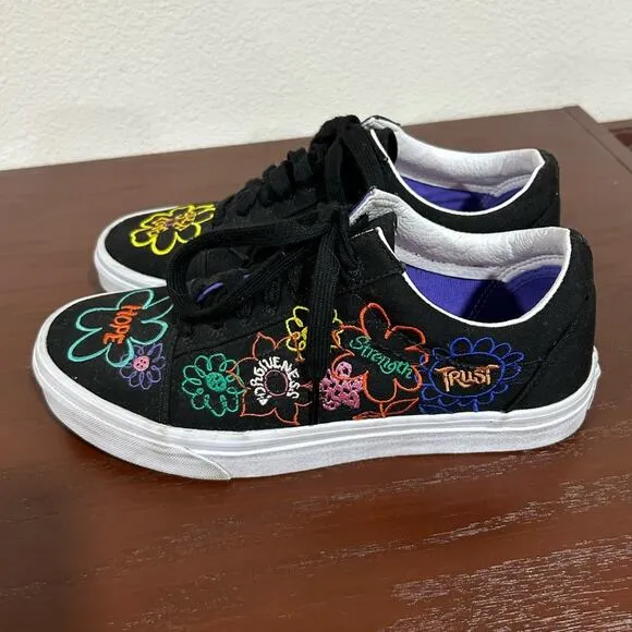 Vans Old Skool Cultivate Care Black Embroidered Skate Shoes Size 9.5